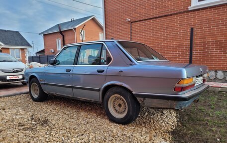 BMW 5 серия, 1982 год, 220 000 рублей, 2 фотография