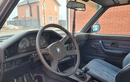 BMW 5 серия, 1982 год, 220 000 рублей, 7 фотография