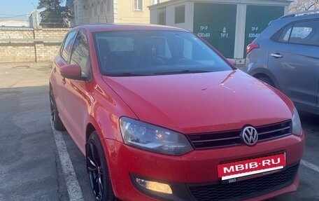 Volkswagen Polo VI (EU Market), 2012 год, 900 000 рублей, 5 фотография