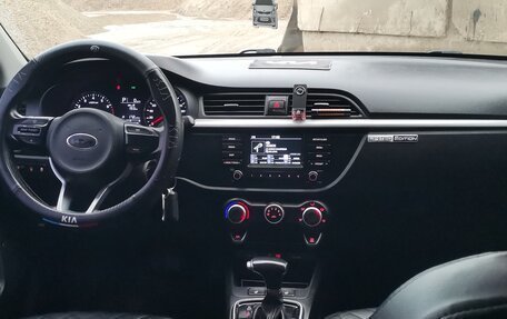 KIA Rio IV, 2018 год, 1 350 000 рублей, 5 фотография