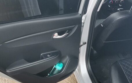 KIA Rio IV, 2018 год, 1 350 000 рублей, 9 фотография