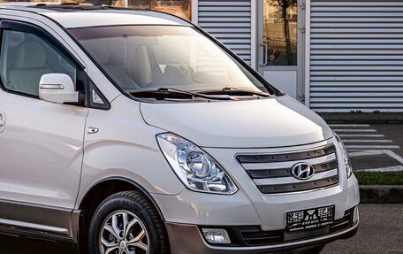Hyundai Grand Starex Grand Starex I рестайлинг 2, 2018 год, 2 345 000 рублей, 8 фотография