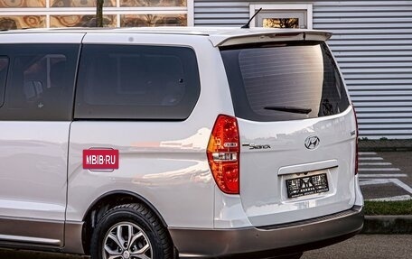 Hyundai Grand Starex Grand Starex I рестайлинг 2, 2018 год, 2 345 000 рублей, 10 фотография