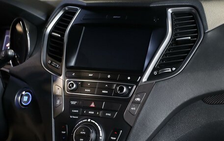 Hyundai Santa Fe III рестайлинг, 2017 год, 1 949 000 рублей, 13 фотография