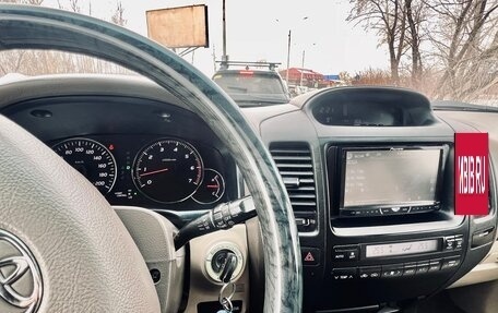 Toyota Land Cruiser Prado 120 рестайлинг, 2007 год, 2 600 000 рублей, 6 фотография