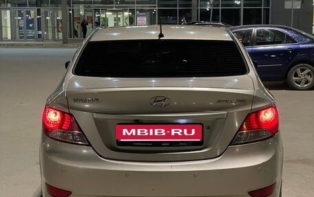 Hyundai Solaris II рестайлинг, 2011 год, 489 000 рублей, 5 фотография