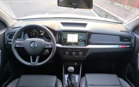 Skoda Kamiq I, 2022 год, 1 830 900 рублей, 7 фотография