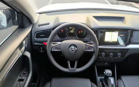 Skoda Kamiq I, 2022 год, 1 830 900 рублей, 8 фотография