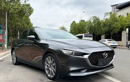 Mazda 3, 2022 год, 1 870 900 рублей, 2 фотография