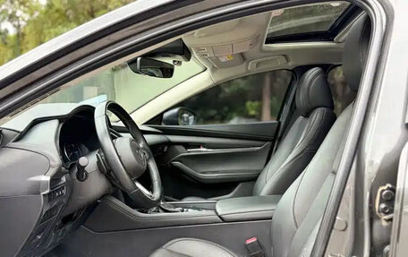 Mazda 3, 2022 год, 1 870 900 рублей, 11 фотография