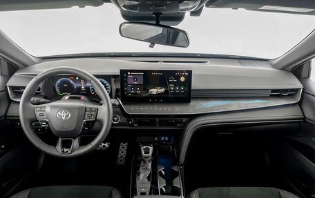 Toyota Camry, 2025 год, 5 200 000 рублей, 10 фотография