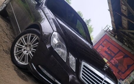 Mercedes-Benz E-Класс, 2011 год, 1 700 000 рублей, 1 фотография