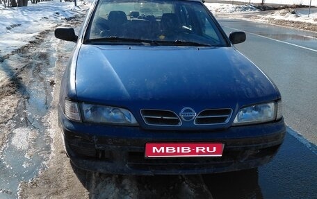 Nissan Primera II рестайлинг, 1998 год, 120 000 рублей, 1 фотография