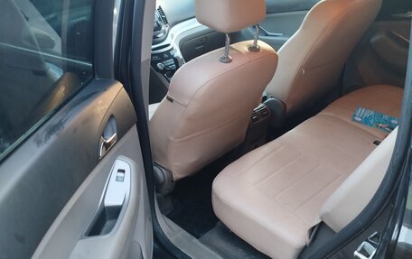 Chevrolet Orlando I, 2012 год, 1 300 000 рублей, 10 фотография