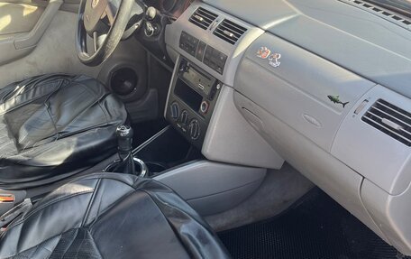 Volkswagen Pointer, 2004 год, 140 000 рублей, 9 фотография