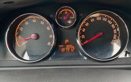 Opel Antara I, 2013 год, 900 000 рублей, 8 фотография