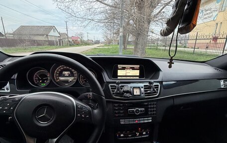 Mercedes-Benz E-Класс, 2014 год, 2 150 000 рублей, 7 фотография