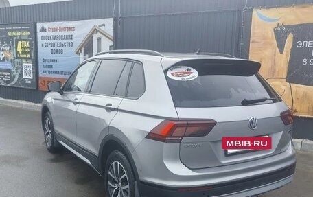 Volkswagen Tiguan II, 2020 год, 2 400 000 рублей, 9 фотография