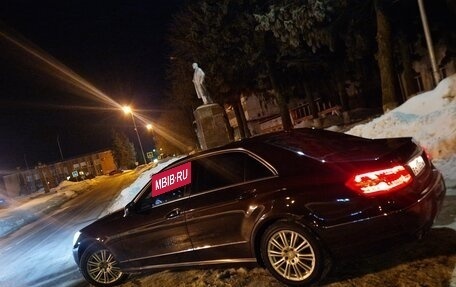 Mercedes-Benz E-Класс, 2011 год, 1 700 000 рублей, 10 фотография