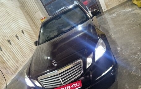 Mercedes-Benz E-Класс, 2011 год, 1 700 000 рублей, 8 фотография