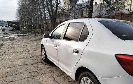 Renault Logan II, 2018 год, 435 000 рублей, 5 фотография
