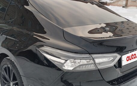 Toyota Camry, 2021 год, 3 650 000 рублей, 5 фотография