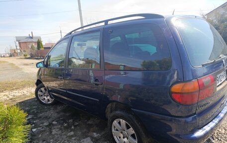 Volkswagen Sharan I рестайлинг, 1998 год, 360 000 рублей, 3 фотография