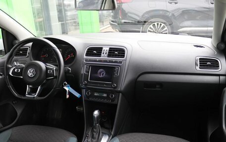 Volkswagen Polo VI (EU Market), 2018 год, 1 145 000 рублей, 14 фотография