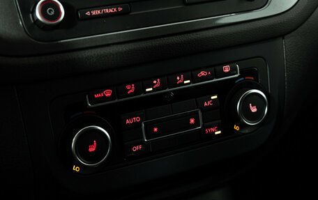 Volkswagen Tiguan I, 2013 год, 1 299 700 рублей, 15 фотография