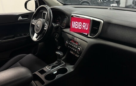 KIA Sportage IV рестайлинг, 2019 год, 2 370 000 рублей, 5 фотография