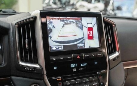 Toyota Land Cruiser 200, 2015 год, 4 790 000 рублей, 10 фотография