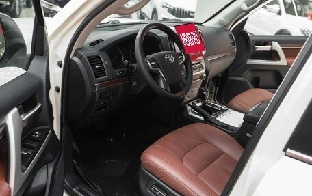 Toyota Land Cruiser 200, 2015 год, 4 790 000 рублей, 16 фотография