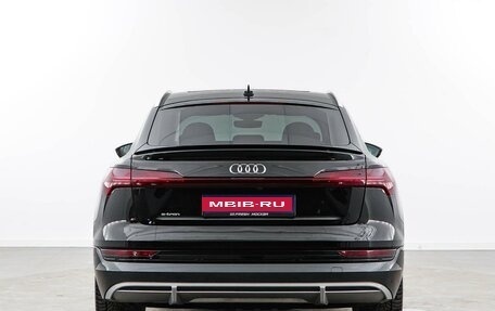 Audi e-tron Sportback I, 2020 год, 4 210 434 рублей, 4 фотография