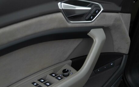 Audi e-tron Sportback I, 2020 год, 4 210 434 рублей, 17 фотография