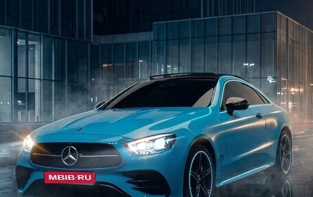 Mercedes-Benz E-Класс, 2022 год, 5 790 000 рублей, 1 фотография