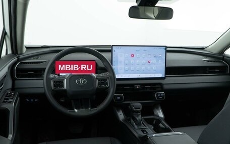 Toyota RAV4, 2026 год, 4 837 444 рублей, 8 фотография