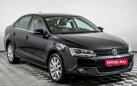 Volkswagen Jetta VI, 2012 год, 795 000 рублей, 3 фотография