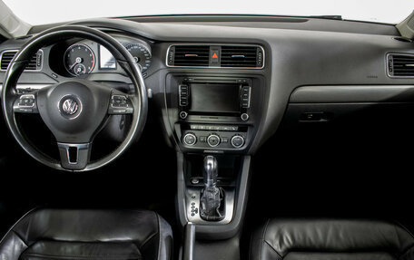 Volkswagen Jetta VI, 2012 год, 795 000 рублей, 11 фотография