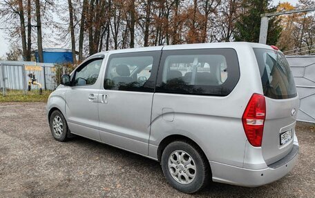 Hyundai H-1 II рестайлинг, 2008 год, 1 120 000 рублей, 6 фотография