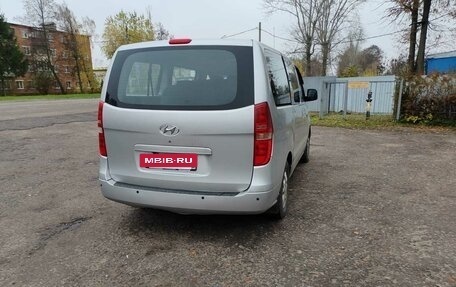 Hyundai H-1 II рестайлинг, 2008 год, 1 120 000 рублей, 3 фотография