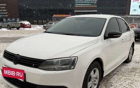 Volkswagen Jetta VI, 2013 год, 950 000 рублей, 16 фотография