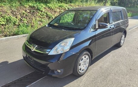 Toyota ISis I, 2016 год, 1 700 000 рублей, 4 фотография