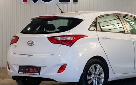 Hyundai i30 II рестайлинг, 2014 год, 995 000 рублей, 13 фотография