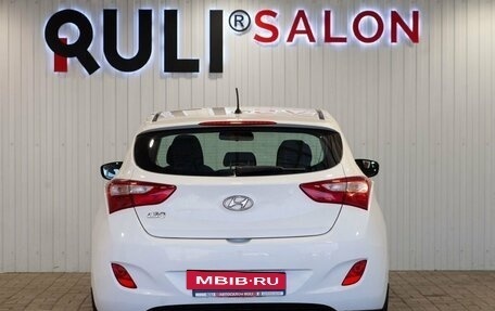 Hyundai i30 II рестайлинг, 2014 год, 995 000 рублей, 9 фотография