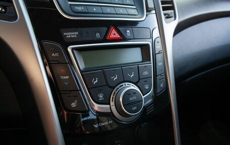 Hyundai i30 II рестайлинг, 2014 год, 995 000 рублей, 28 фотография