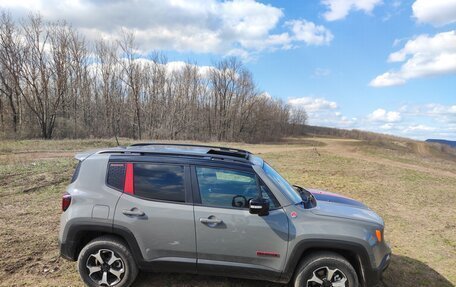 Jeep Renegade I рестайлинг, 2021 год, 2 300 000 рублей, 4 фотография