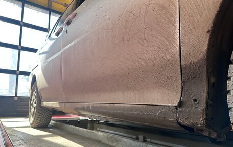 Nissan Liberty, 2002 год, 16 фотография