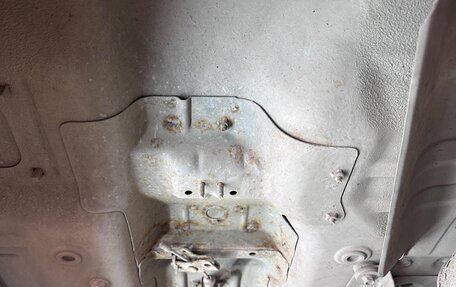 Nissan Liberty, 2002 год, 15 фотография