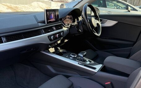 Audi A4, 2016 год, 1 900 000 рублей, 8 фотография