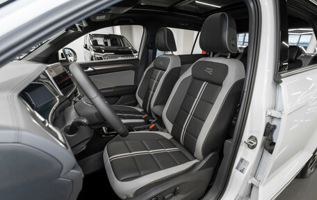 Volkswagen T-Roc I, 2025 год, 3 515 000 рублей, 9 фотография